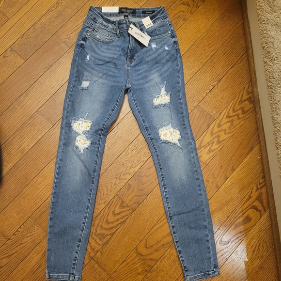 Judy Blue Denim - NWT Judy Blue Lemon Patch Jeans